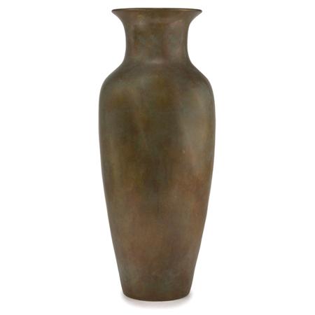 Vase Late 20th century
	  Estimate:$300-$500