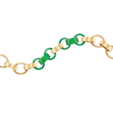 Gold and Jade Link Bracelet
	  Estimate:$1,500-$2,000