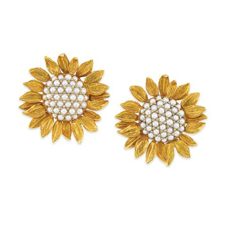 Pair of Gold and Seed Pearl Sunflower 6a926