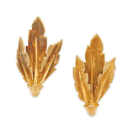 Pair of Gold Leaf Earclips Mario 6a943