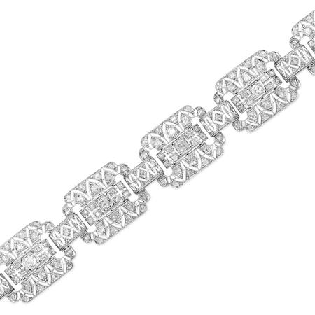 Diamond Bracelet
	  Estimate:$8,000-$12,000