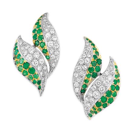 Pair of Two Color Gold Diamond 6aa8a