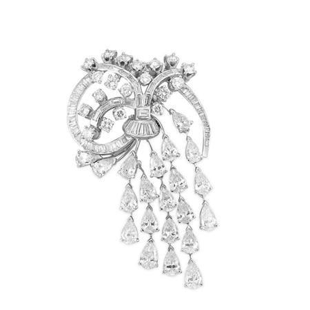 Diamond Brooch
	  Estimate:$5,000-$7,000