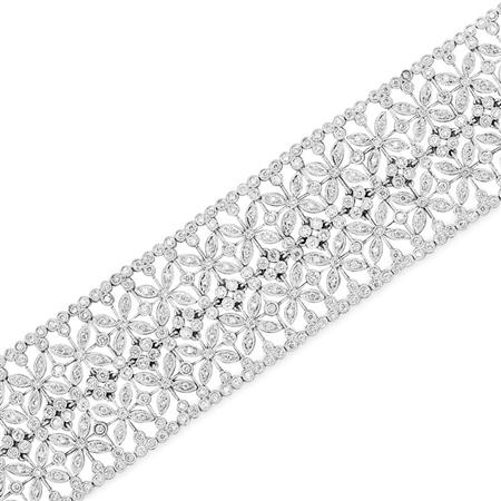 Diamond Bracelet
	  Estimate:$5,000-$7,000