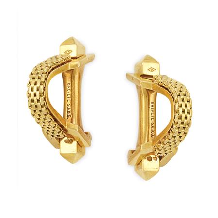 Pair of Gold Stirrup Cufflinks  6ab03