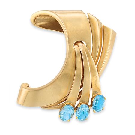 Gold and Aquamarine Bow Clip, Cartier
	