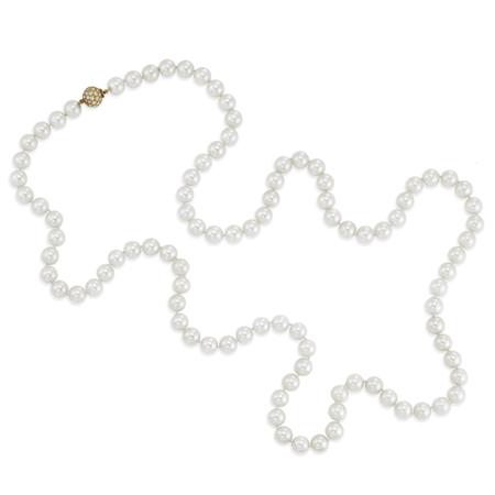 Long Cultured Pearl Necklace with