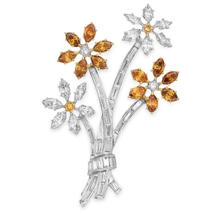 Colored Diamond and Diamond Flower 6a888