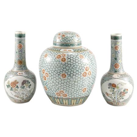 Pair of Chinese Famille Verte Porcelain 6ae1c