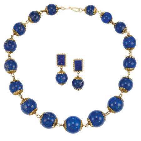 Antique Gold and Lapis Bead Necklace