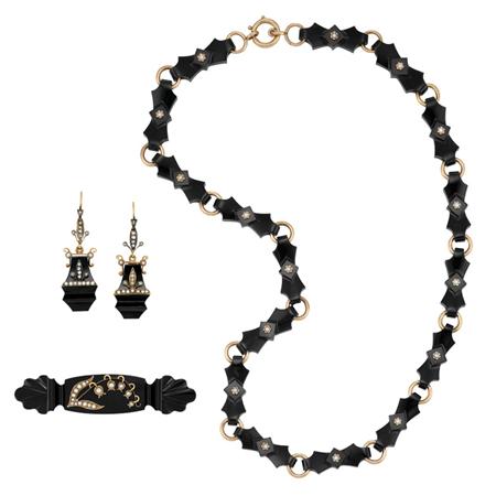 Antique Gold Black Onyx and Split 6ab46