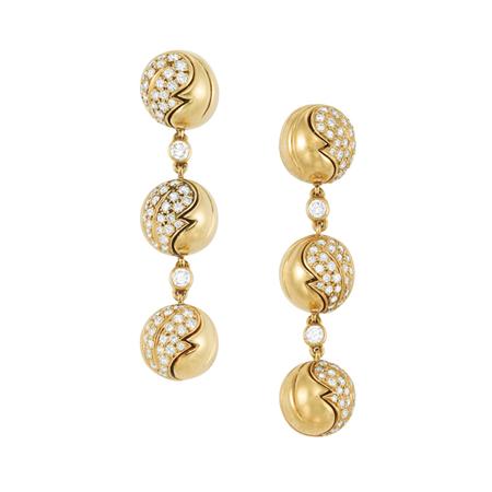 Pair of Gold and Diamond Pendant Earclips  6ab58