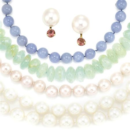 Two Hardstone Bead Necklaces Freshwater 6b082