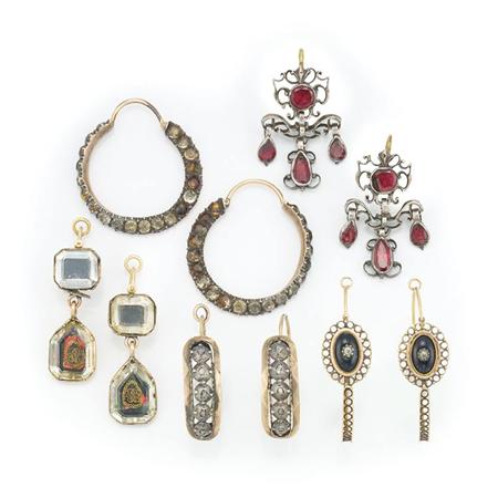 Five Pairs of Antique Low Karat 6b0df