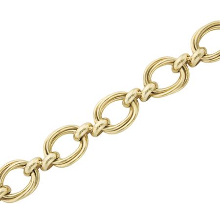 Gold Bracelet
	  Estimate:$600-$900