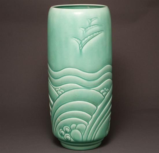 Spode Royal Jade ceramic vase 77c70