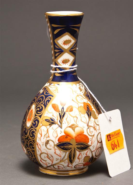 English china bottle form vase 77b6f