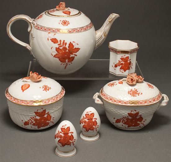 Six Herend porcelain articles in