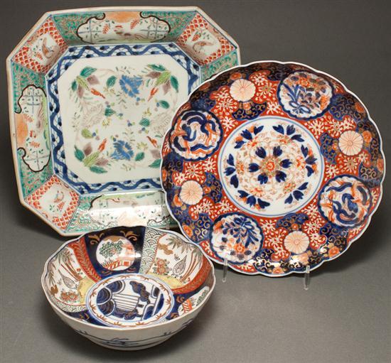 Three Japanese Imari porcelain 78059