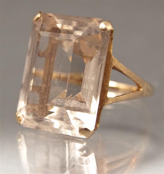 Lady s 14K yellow gold and rock 77f5c