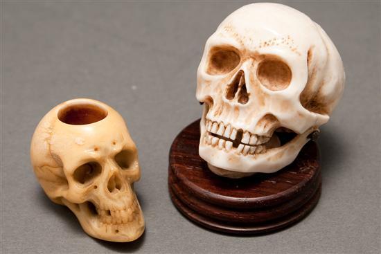 Continental carved ivory skull,