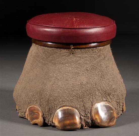 Elephant foot stool with wood compartment 78442
