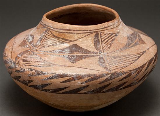 Native American painted earthenware 78576