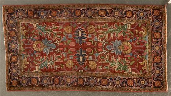 Semi antique Herez rug Persia  78200