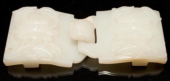 Chinese jade belt buckle pale milky 782a0