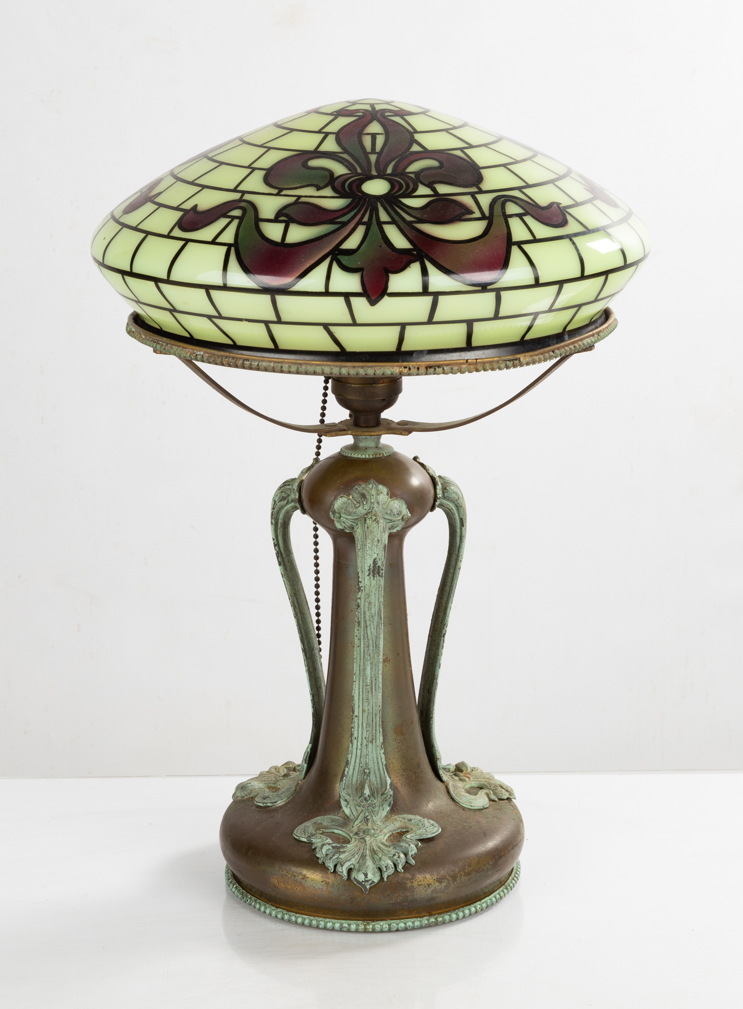 BRADLEY & HUBBARD TABLE LAMP Early 20th