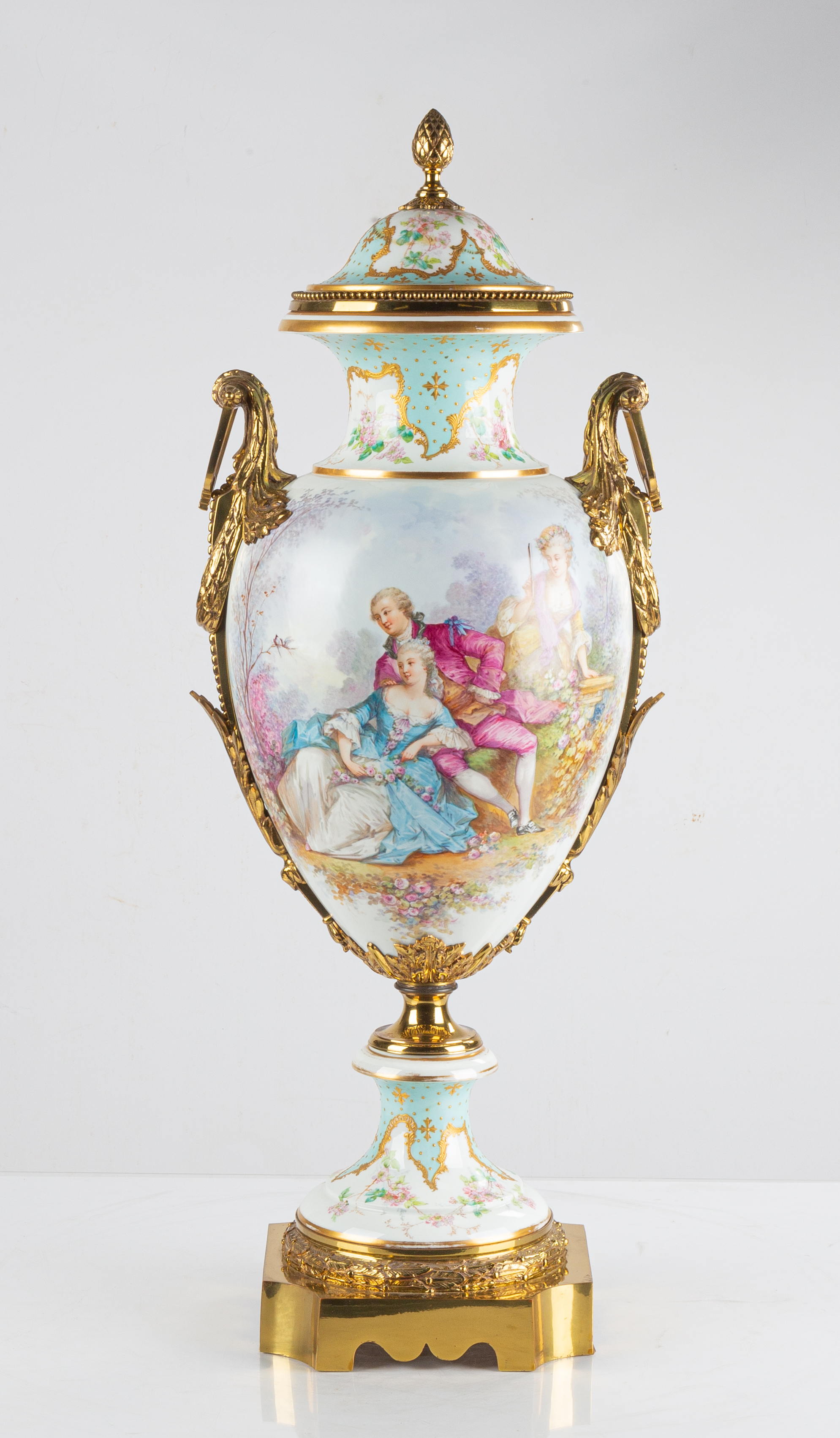 19TH CENTURY SEVRES STYLE HAND