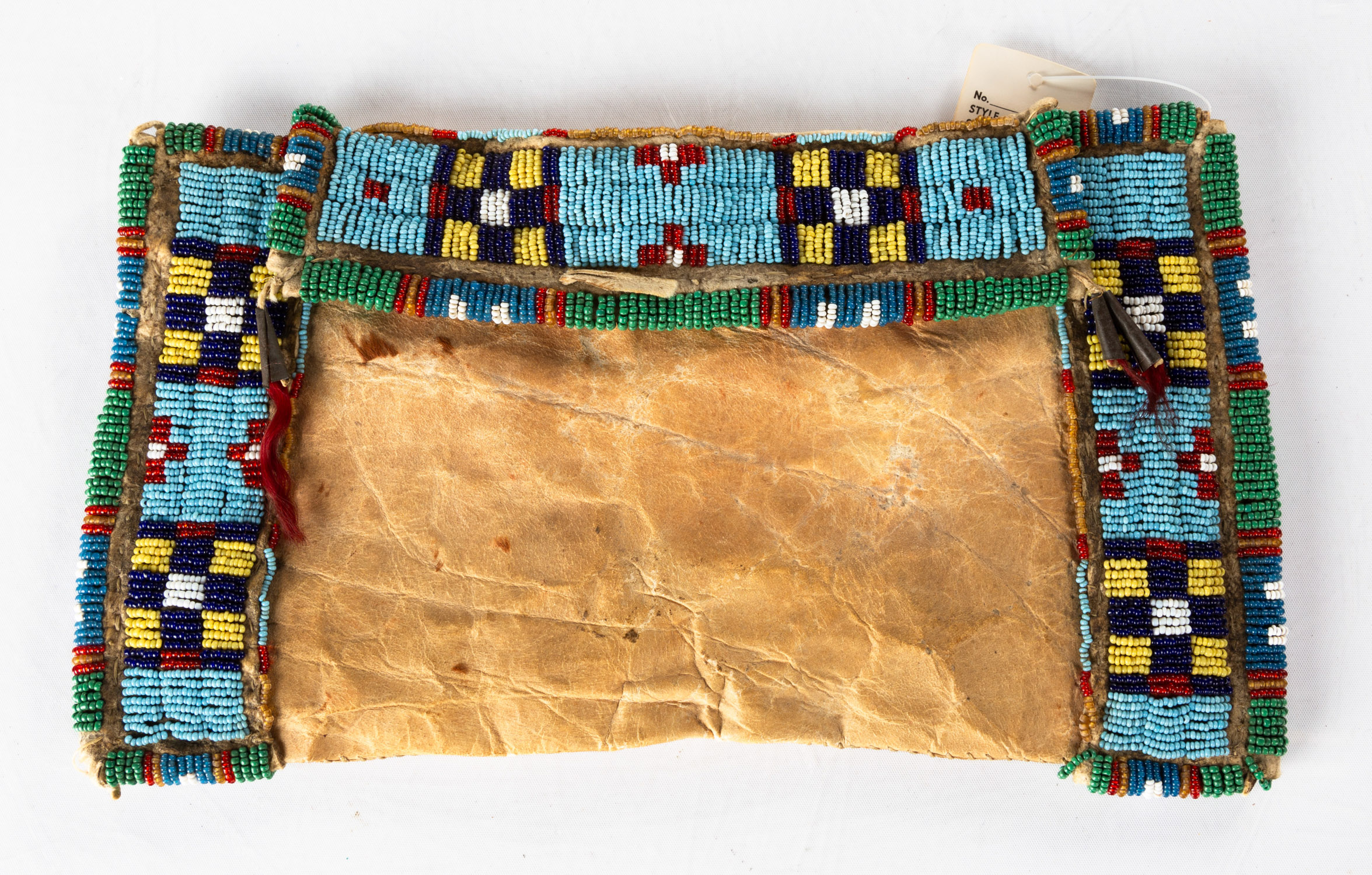 SIOUX BEADED BAG Circa 1890-1900.