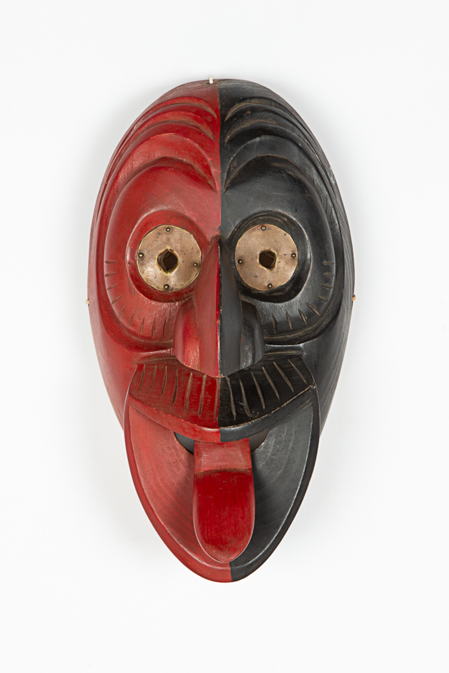 NATIVE AMERICAN CRAFTS MASK 20th century.