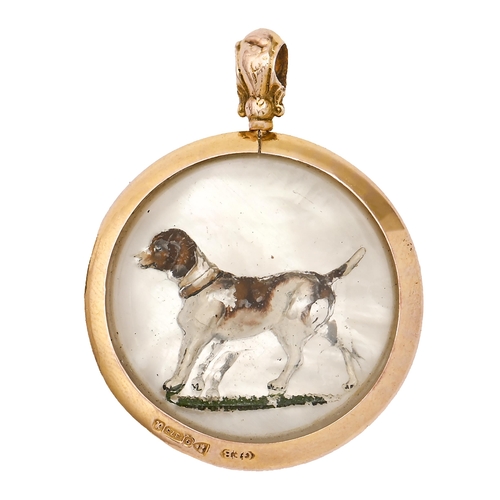 A George V 9ct gold circular pendant,