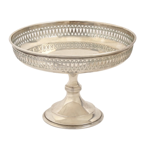 A George V silver fruit stand,