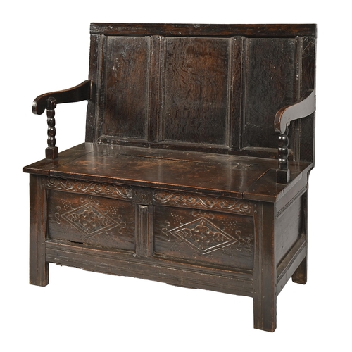An oak settle, George III and later,