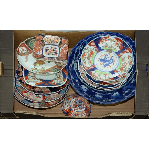 A collection of Japanese Imari and blue