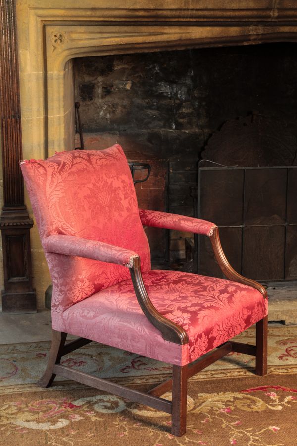 A GEORGE III MAHOGANY "GAINSBOROUGH"