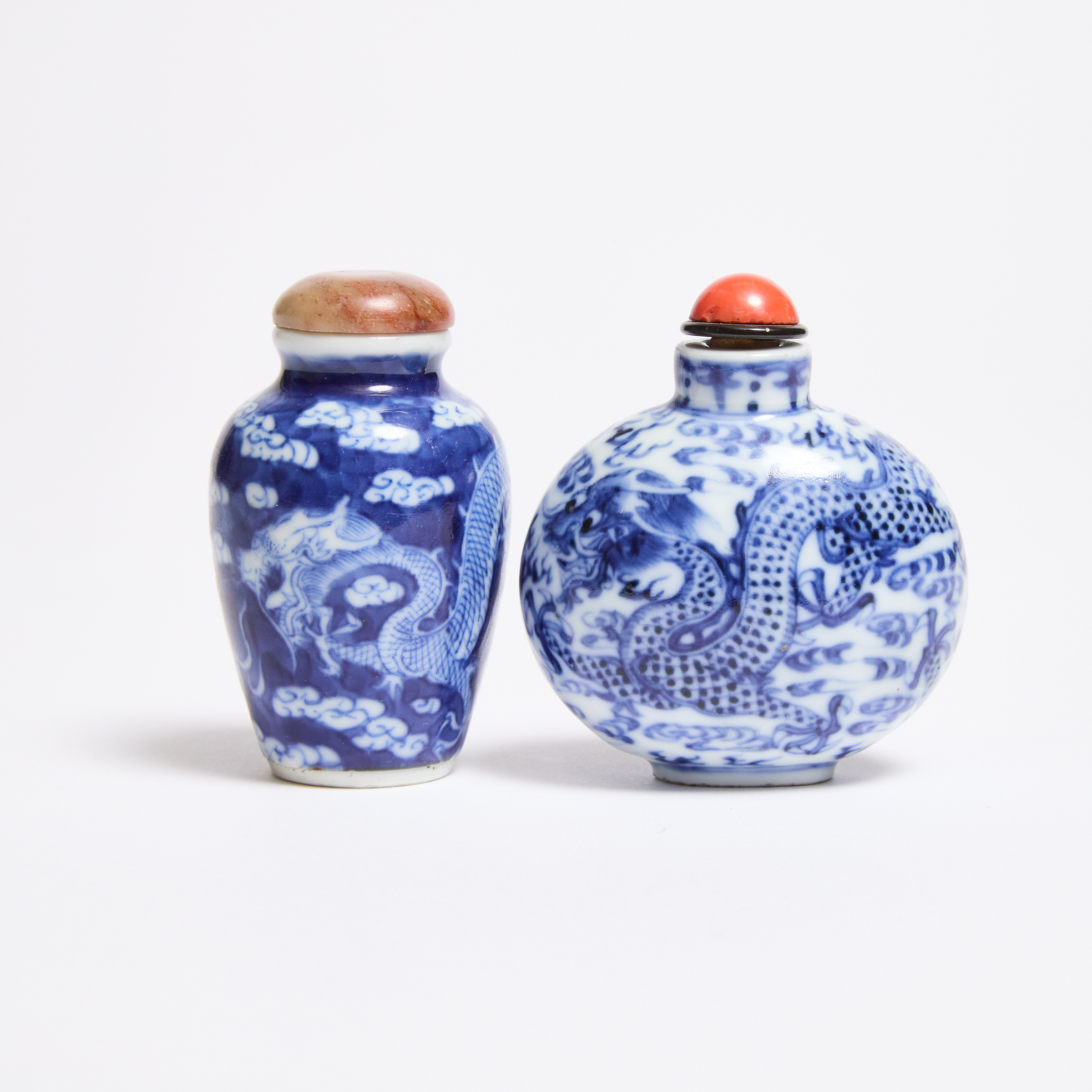 Two Blue and White Porcelain 'Dragon'