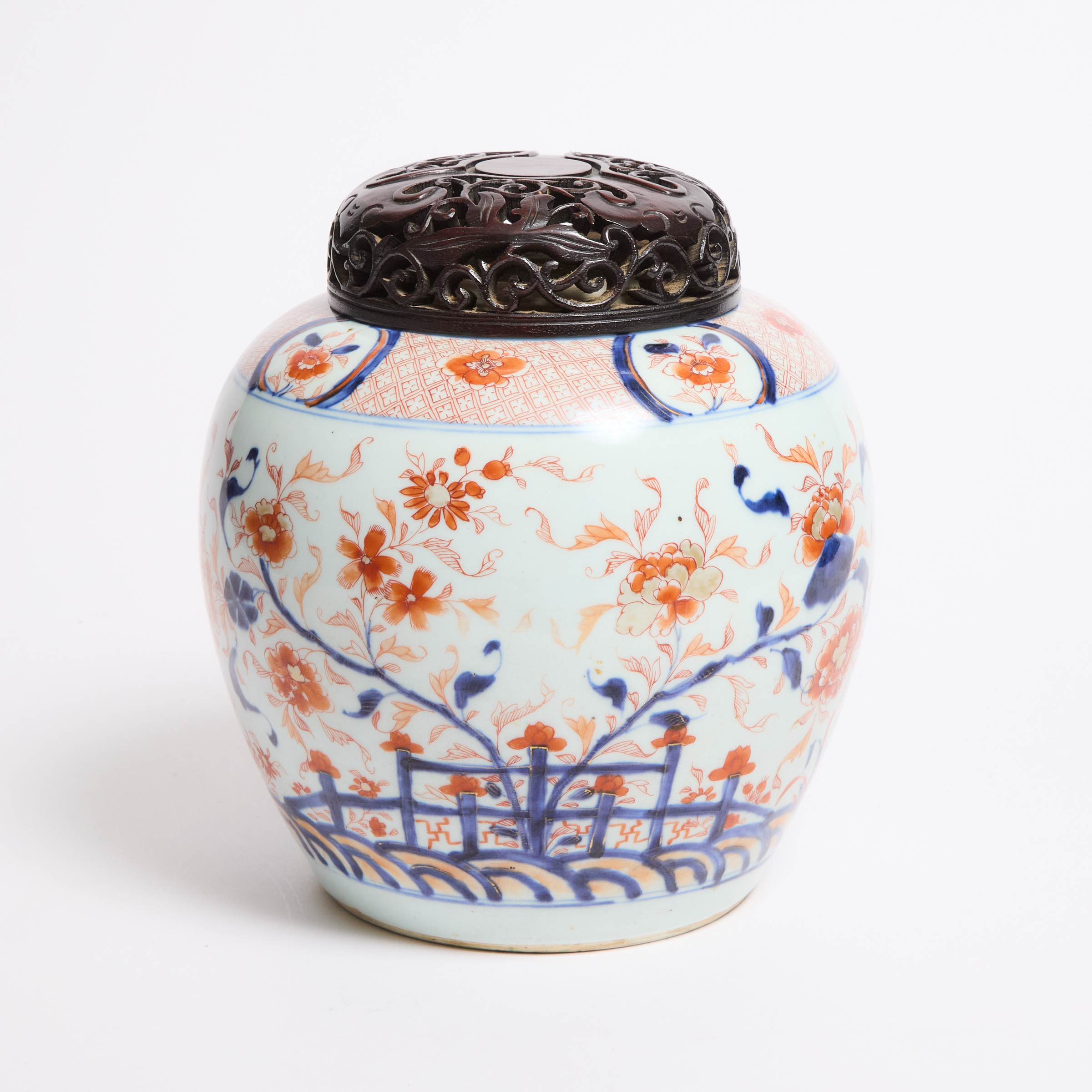 A Chinese Imari Jar, Kangxi Period