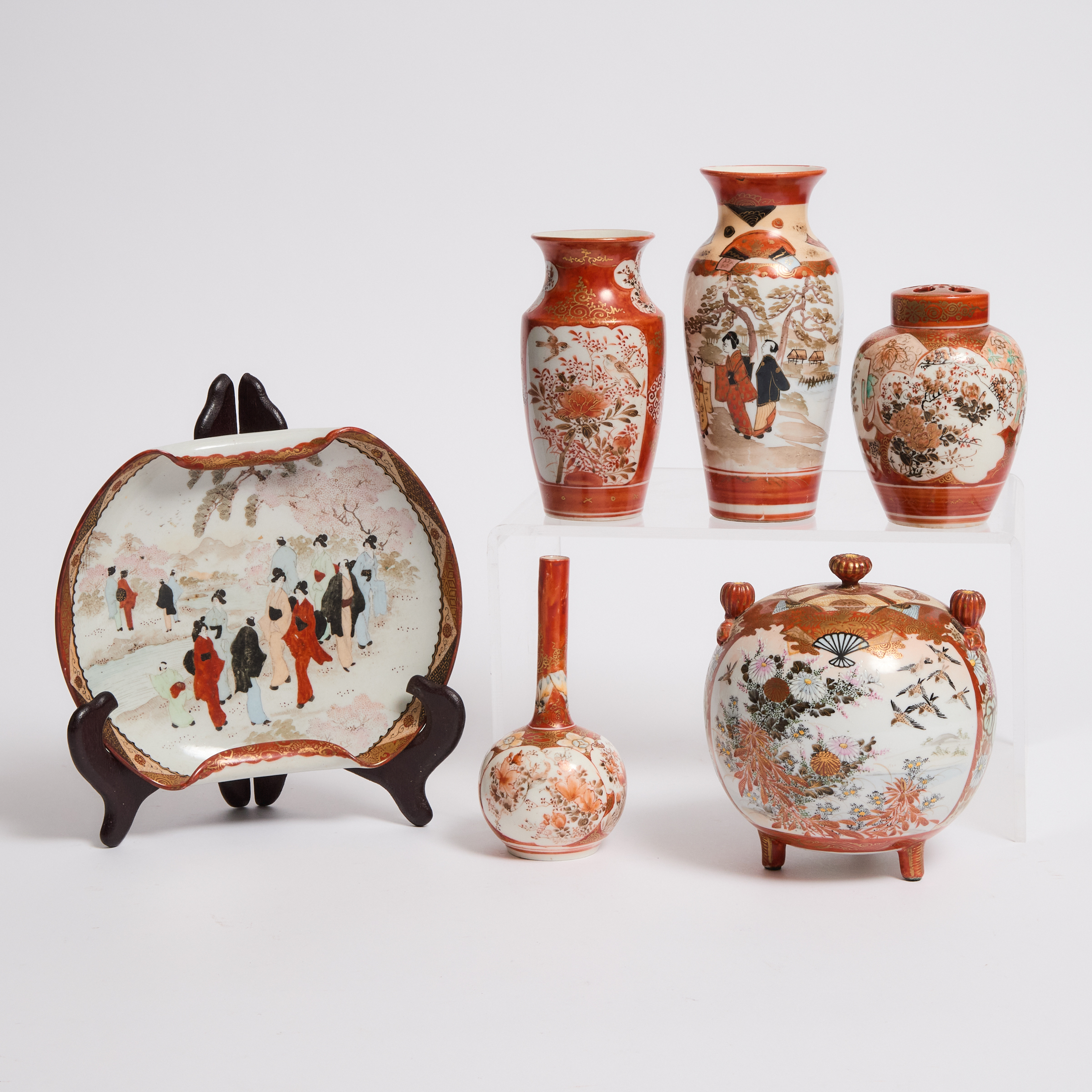 A Group of Six Japanese Kutani Porcelain