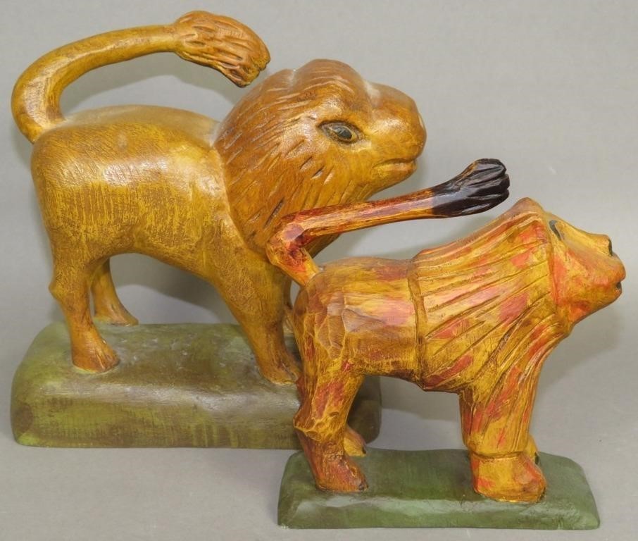 2 FOLK ART CARVED LION FIGURESca.