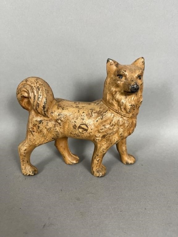 CAST IRON SPITZ/HUSKY TYPE DOG FIGURAL