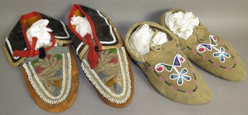 2 PAIR OF BEADWORK LEATHER MOCCASINSca.