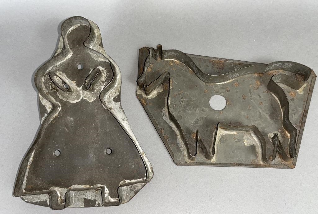 2 LARGER SIZE TIN COOKIE CUTTERS