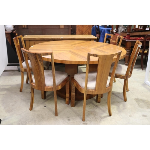 Fine Art Deco circular pedestal table,