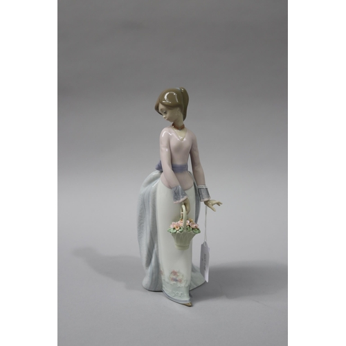 Lladro Basket of Love no 7622,