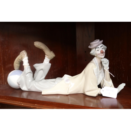 Lladro slender clown with foot