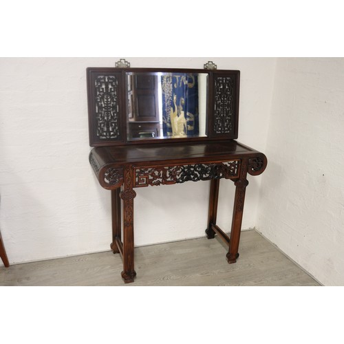 Fine antique Chinese hardwood console