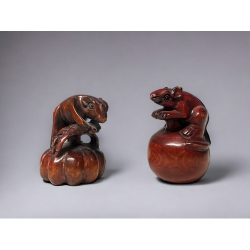 Two signed Japanese 'Mice' Netsuke's.20th